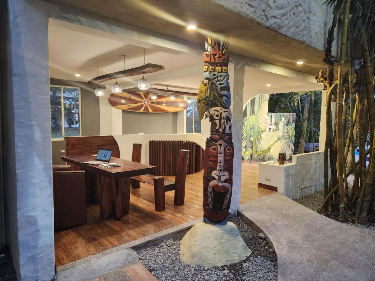 Me Hotel & Villas - Montanita Estates エクステリア 写真