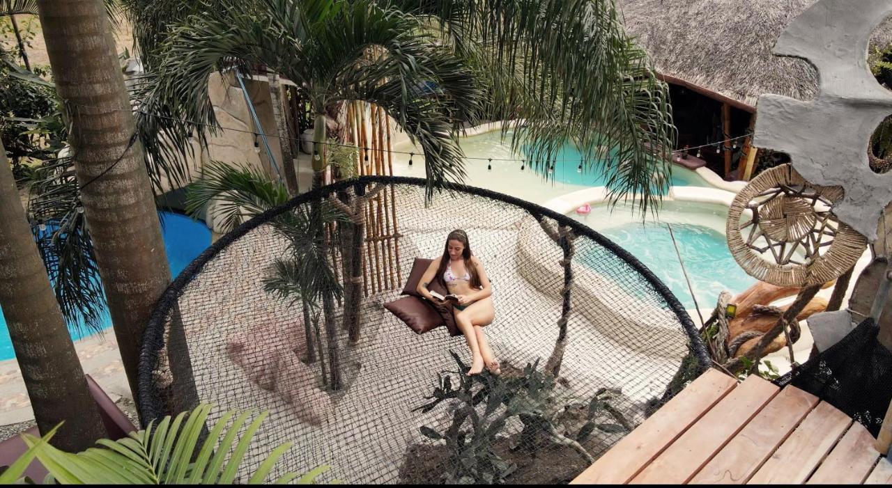 Me Hotel & Villas - Montanita Estates エクステリア 写真